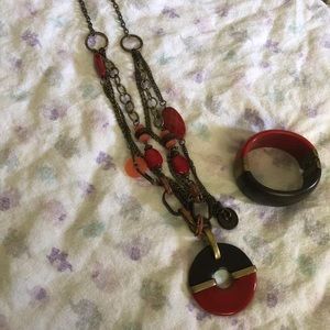 Necklace and bracelet